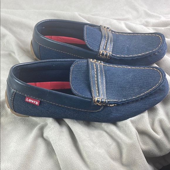Levi's Blue Suede Slip-On Loafers - Picture 1 of 9